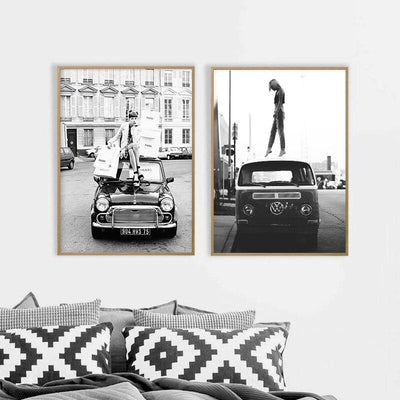 Vintage Black And White Car Canvas Print